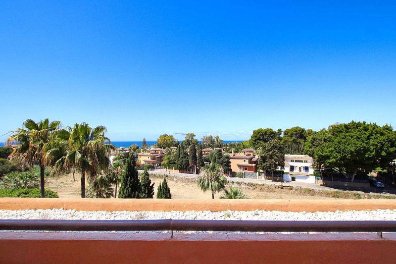 Penthouse in Marbella, Costa del Sol – 3 beds – 1650000 €