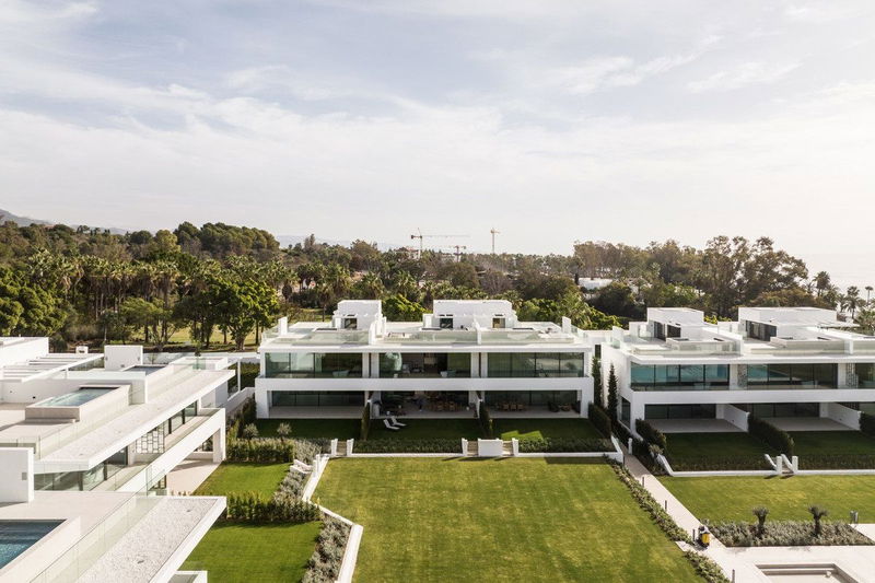 Semi-Detached House in Marbella, Costa del Sol – 3 beds – 4500000 €