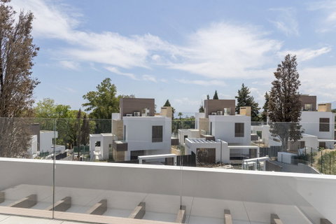 Detached Villa in Marbella, Costa del Sol – 4 beds – 4200000 € - photo 14 of 49