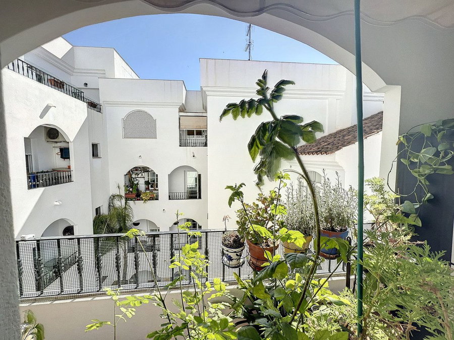 Middle Floor Apartment in Torremolinos, Costa del Sol – 3 beds – 335000 € - photo 1 of 22