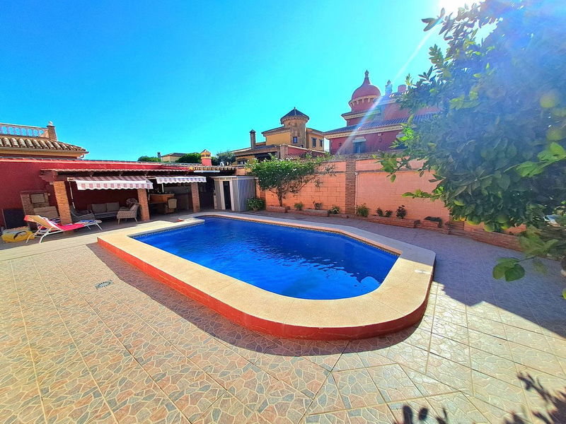 Detached Villa in Mijas, Costa del Sol – 6 beds – 765000 €
