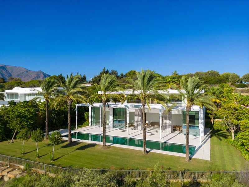 Detached Villa in Casares, Costa del Sol – 4 beds – 5750000 €