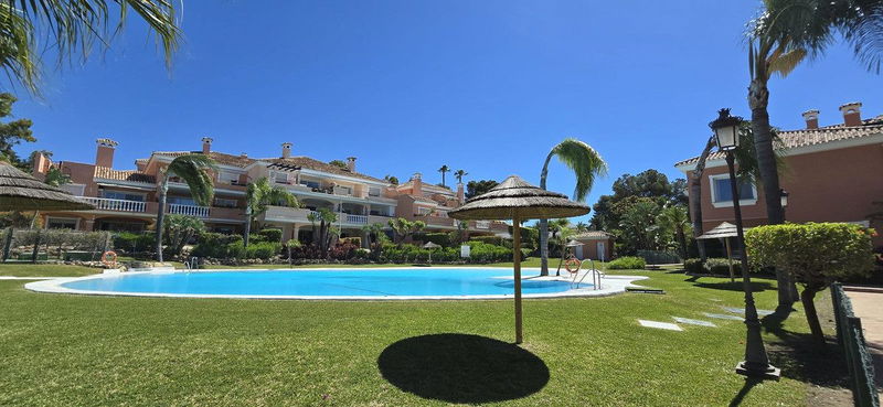 Penthouse Duplex in Estepona, Costa del Sol – 2 beds – 499000 €
