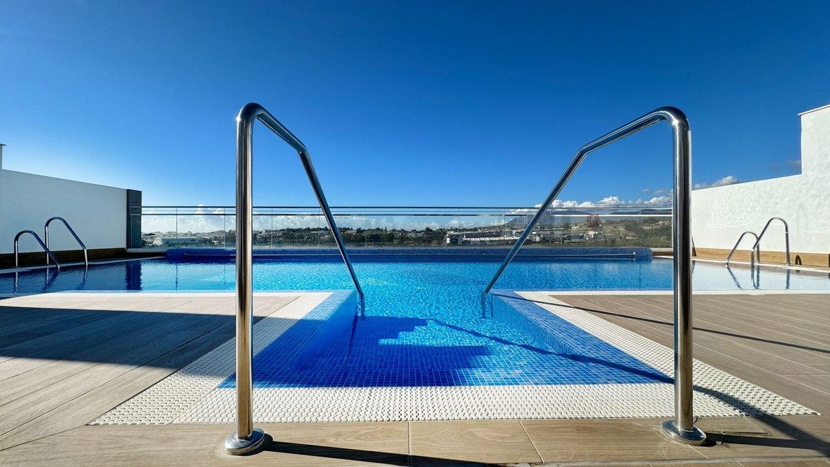 Middle Floor Apartment in Torremolinos, Costa del Sol – 3 beds – 550000 € - photo 23 of 23