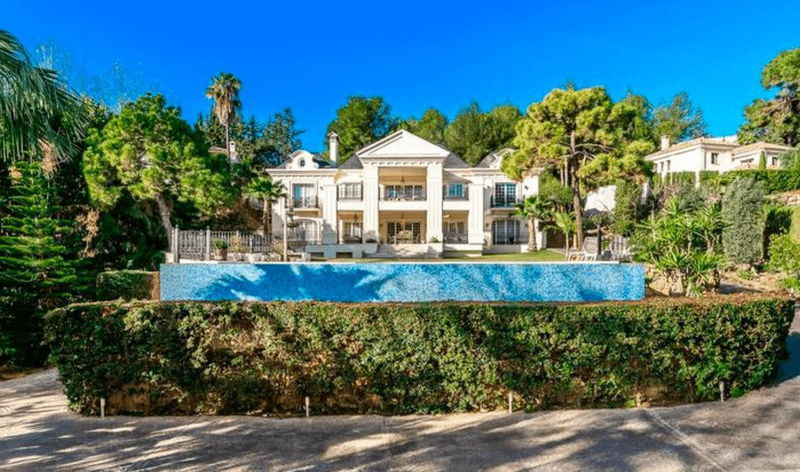 Detached Villa in Marbella, Costa del Sol – 8 beds – 10900000 €