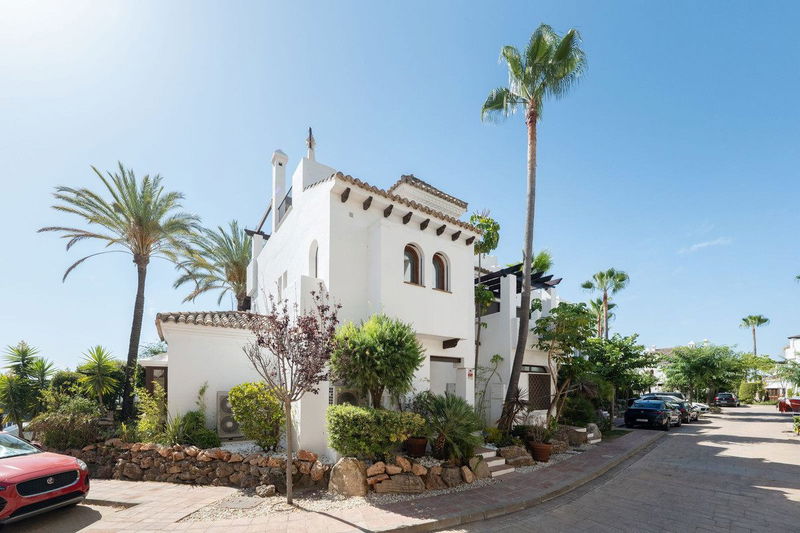 Townhouse in Benahavís, Costa del Sol – 4 beds – 825000 €