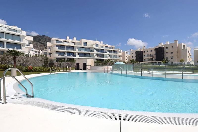 Ground Floor Apartment in Fuengirola, Costa del Sol – 3 beds – 845000 €