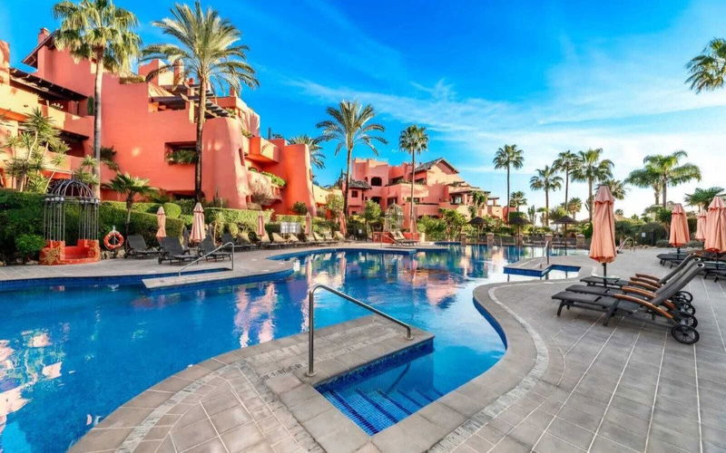 Penthouse in Estepona, Costa del Sol – 3 beds – 2250000 €