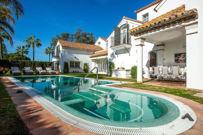 Detached Villa in Sotogrande, Costa del Sol – 7 beds – 1499000 €