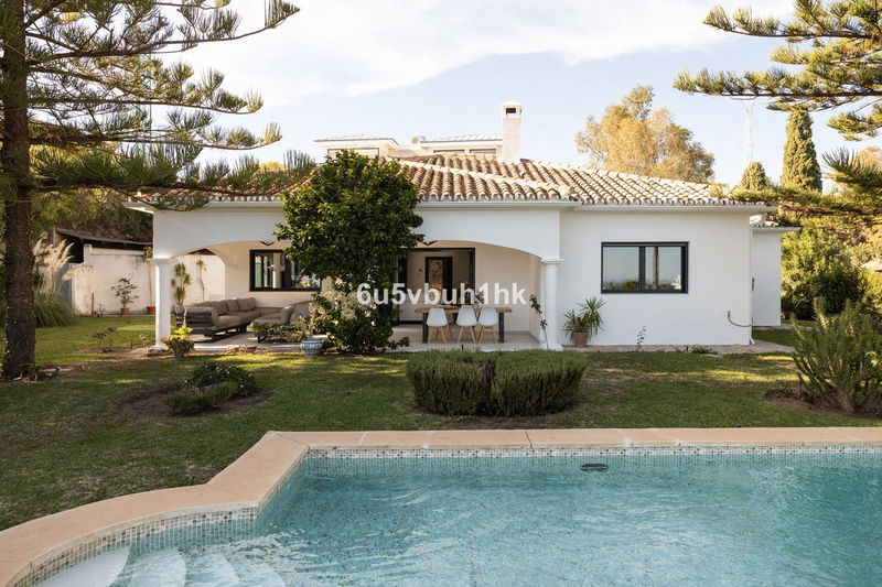 Detached Villa in Benahavís, Costa del Sol – 3 beds – 1750000 €