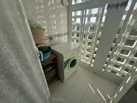 Middle Floor Apartment in Torremolinos, Costa del Sol – 3 beds – 550000 € - photo 12 of 32