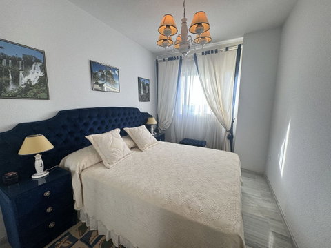 Middle Floor Apartment in Torremolinos, Costa del Sol – 3 beds – 550000 € - photo 13 of 32