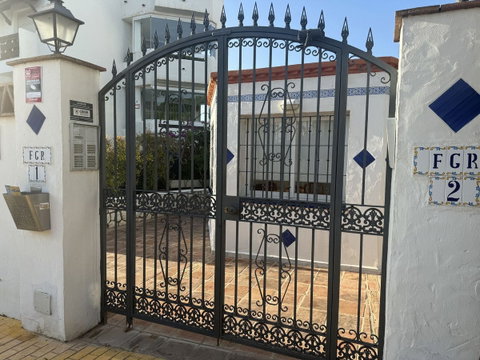 Middle Floor Apartment in Torremolinos, Costa del Sol – 3 beds – 550000 € - photo 29 of 32