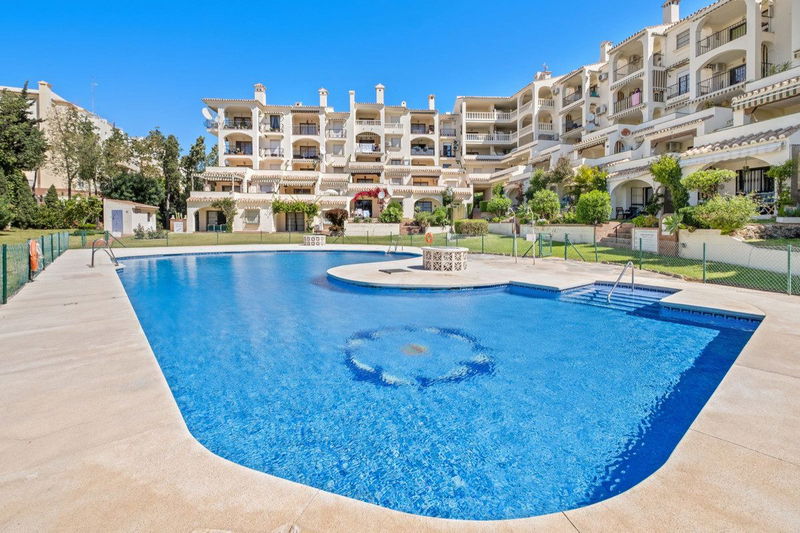 Middle Floor Apartment in Mijas, Costa del Sol – 2 beds – 295000 €