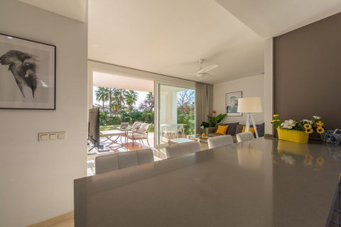 Ground Floor Apartment in Casares, Costa del Sol – 2 beds – 395000 € - photo 14 of 38