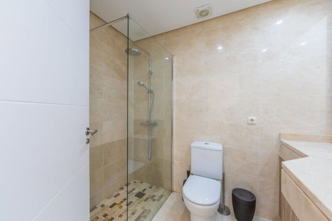 Ground Floor Apartment in Casares, Costa del Sol – 2 beds – 395000 € - photo 35 of 38