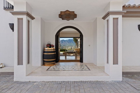 Finca – Cortijo in Torremolinos, Costa del Sol – 4 beds – 2000000 € - photo 13 of 66