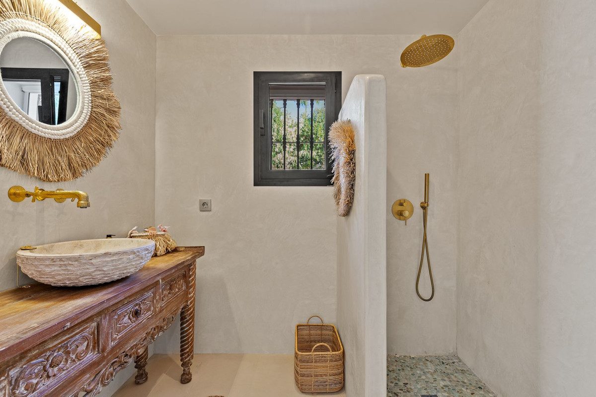 Finca – Cortijo in Torremolinos, Costa del Sol – 4 beds – 2000000 € - photo 33 of 66