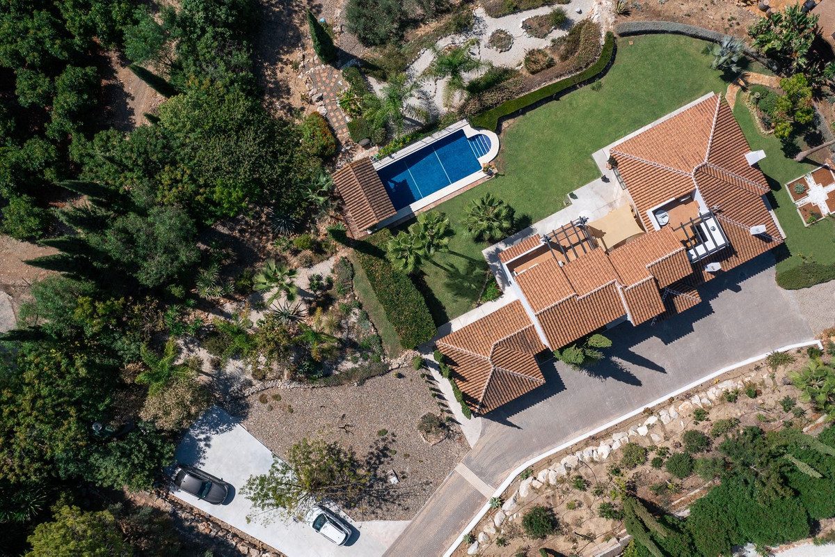 Finca – Cortijo in Torremolinos, Costa del Sol – 4 beds – 2000000 € - photo 64 of 66