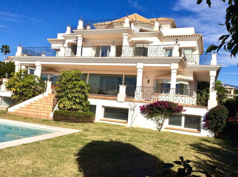 Detached Villa in Málaga, Costa del Sol – 7 beds – 3995000 €