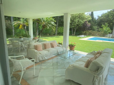 Detached Villa in Marbella, Costa del Sol – 8 beds – 6000000 € - photo 5 of 50