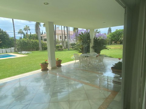 Detached Villa in Marbella, Costa del Sol – 8 beds – 6000000 € - photo 6 of 50