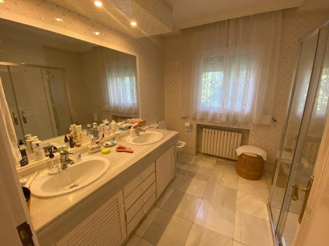Detached Villa in Marbella, Costa del Sol – 8 beds – 6000000 € - photo 35 of 50