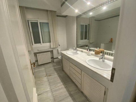 Detached Villa in Marbella, Costa del Sol – 8 beds – 6000000 € - photo 37 of 50