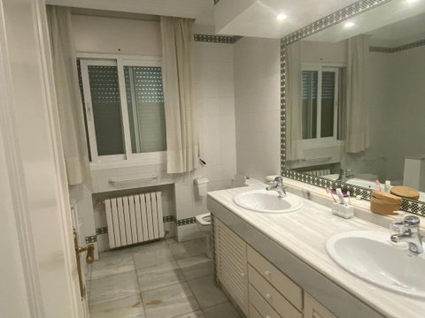 Detached Villa in Marbella, Costa del Sol – 8 beds – 6000000 € - photo 38 of 50