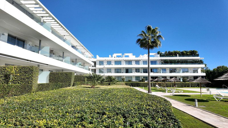 Ground Floor Apartment in Estepona, Costa del Sol – 3 beds – 499000 €