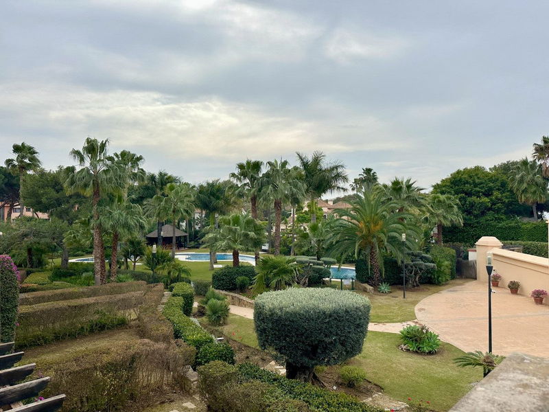 Middle Floor Apartment in Torremolinos, Costa del Sol – 2 beds – 760000 €