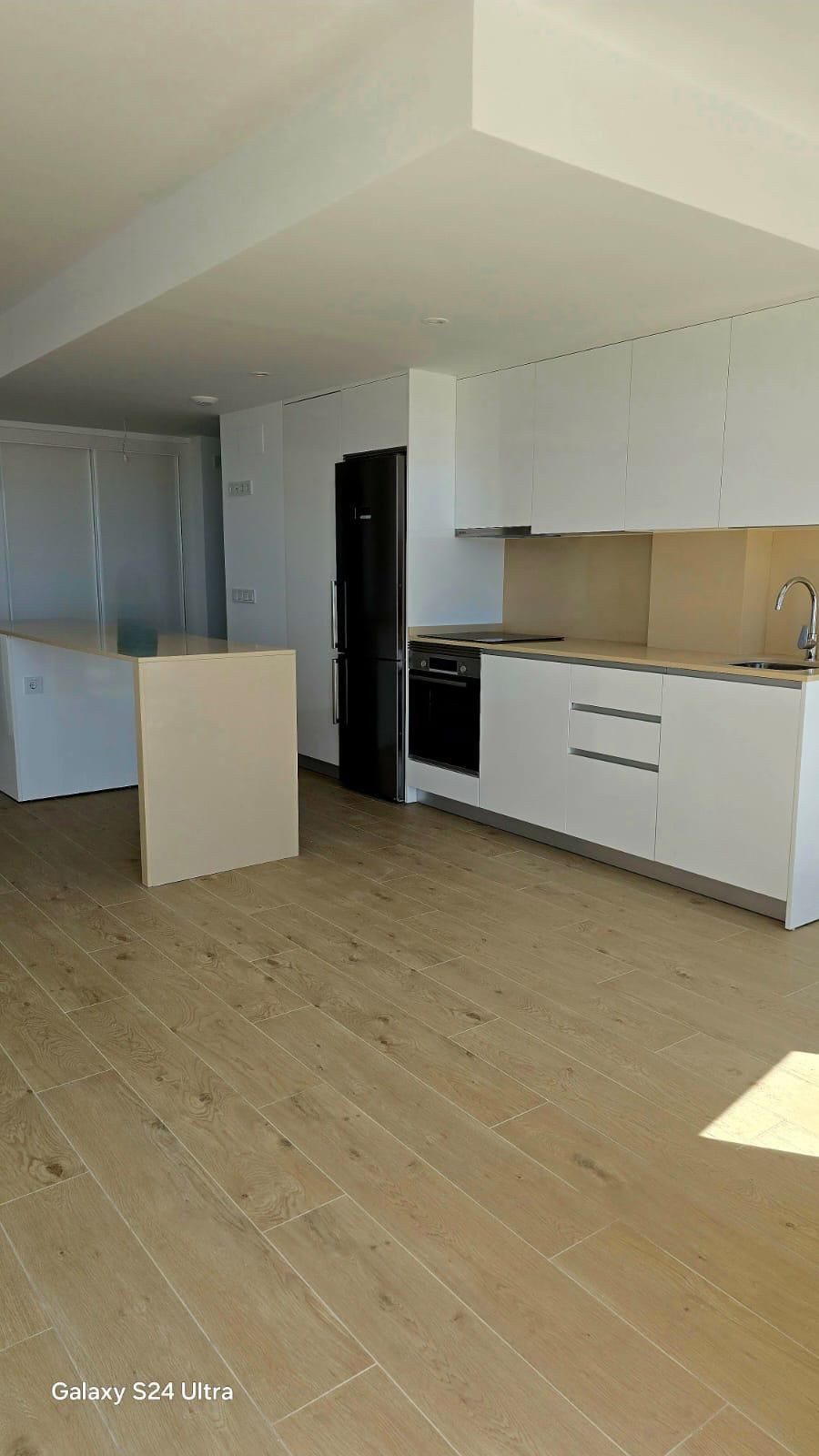 Middle Floor Apartment in Estepona, Costa del Sol – 3 beds – 499000 € - photo 8 of 34