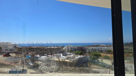 Middle Floor Apartment in Estepona, Costa del Sol – 3 beds – 499000 € - photo 13 of 34