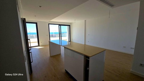 Middle Floor Apartment in Estepona, Costa del Sol – 3 beds – 499000 € - photo 15 of 34