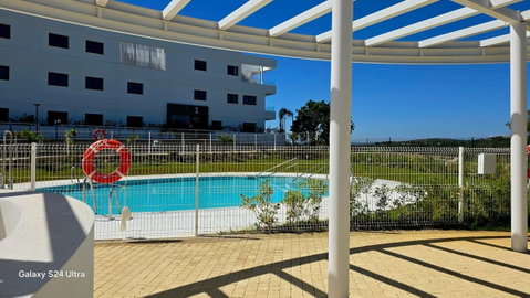 Middle Floor Apartment in Estepona, Costa del Sol – 3 beds – 499000 € - photo 31 of 34