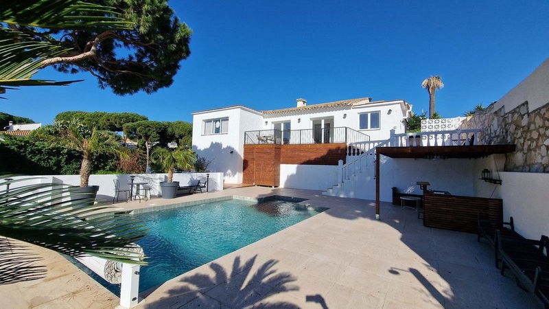 Detached Villa in Mijas, Costa del Sol – 4 beds – 1250000 €