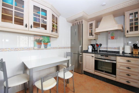 Penthouse in Estepona, Costa del Sol – 3 beds – 450000 € - photo 7 of 24