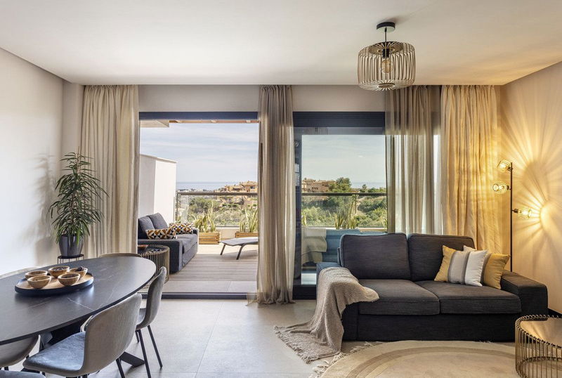 Middle Floor Apartment in Torremolinos, Costa del Sol – 2 beds – 700000 €