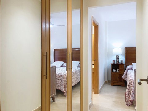 Middle Floor Apartment in Estepona, Costa del Sol – 3 beds – 499000 € - photo 34 of 52
