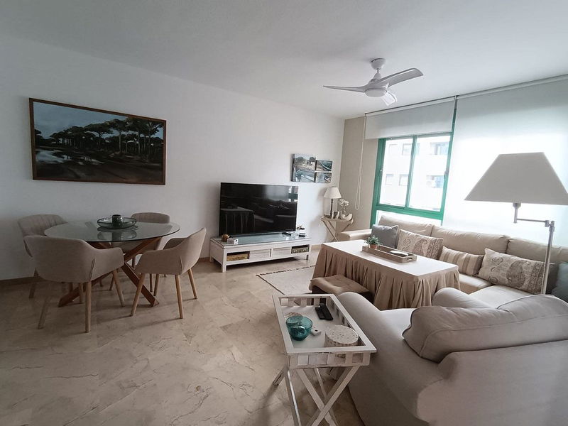 Middle Floor Apartment in Estepona, Costa del Sol – 2 beds – 360000 €