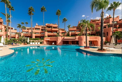 Penthouse in Estepona, Costa del Sol – 3 beds – 2995000 € - photo 5 of 13