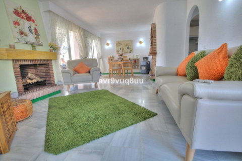 Middle Floor Apartment in Mijas, Costa del Sol – 2 beds – 295000 € - photo 6 of 20