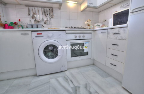 Middle Floor Apartment in Mijas, Costa del Sol – 2 beds – 295000 € - photo 8 of 20