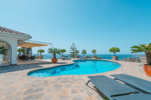 Detached Villa in Benalmadena, Costa del Sol – 4 beds – 2695000 € - photo 21 of 73