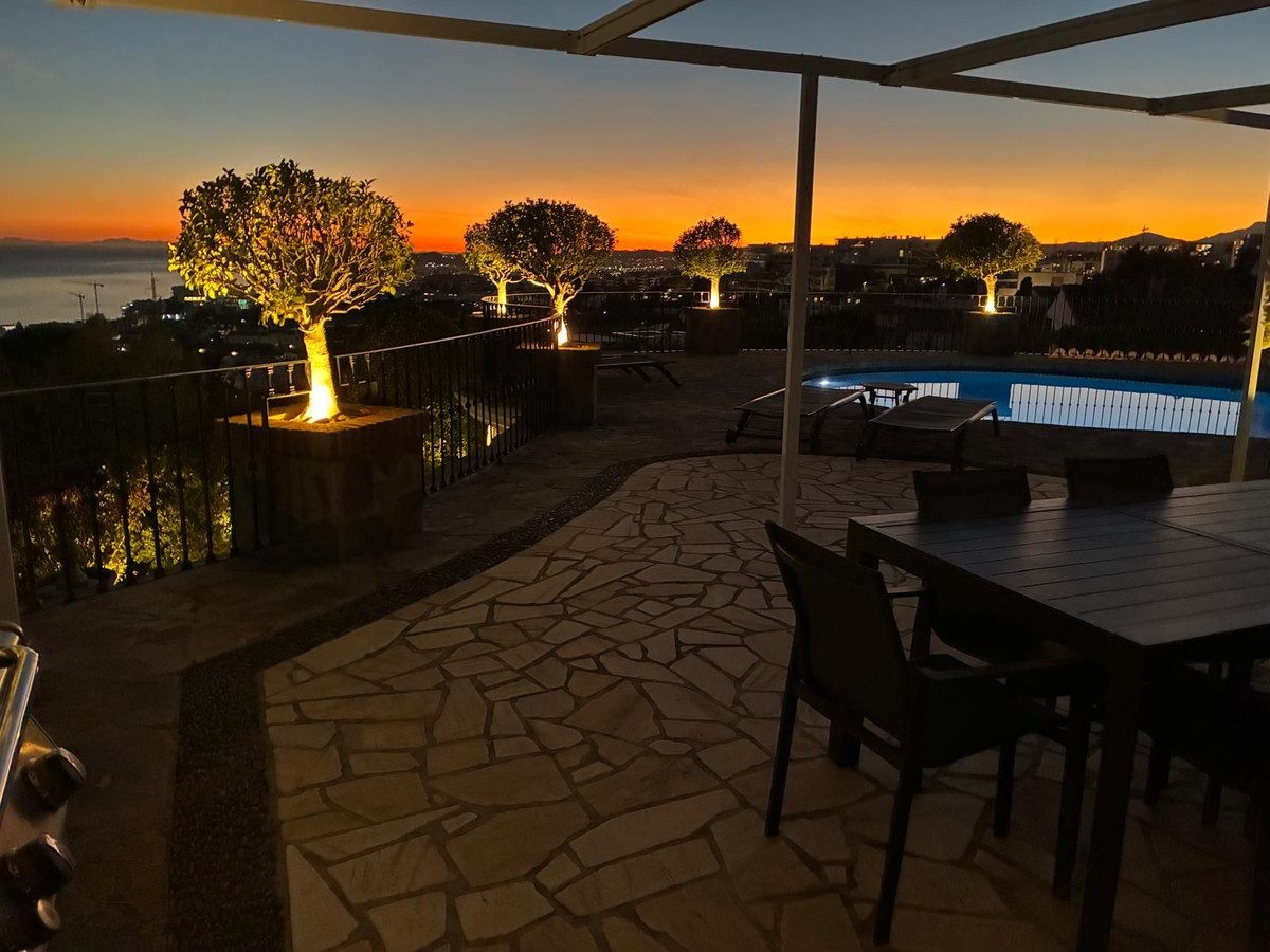 Detached Villa in Benalmadena, Costa del Sol – 4 beds – 2695000 € - photo 24 of 73