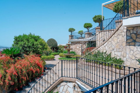 Detached Villa in Benalmadena, Costa del Sol – 4 beds – 2695000 € - photo 35 of 73