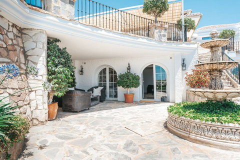 Detached Villa in Benalmadena, Costa del Sol – 4 beds – 2695000 € - photo 41 of 73