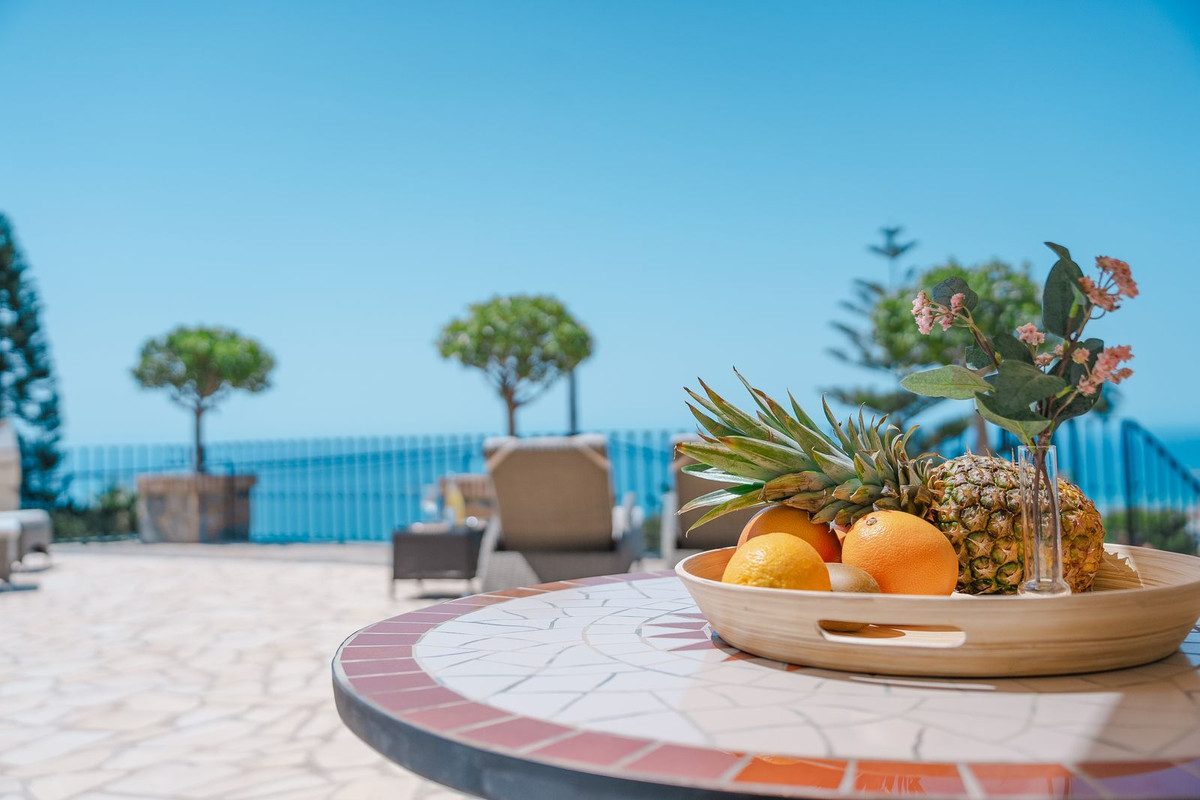Detached Villa in Benalmadena, Costa del Sol – 4 beds – 2695000 € - photo 57 of 73