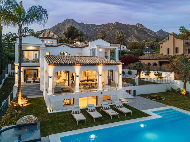 Detached Villa in Marbella, Costa del Sol – 5 beds – 7550000 €