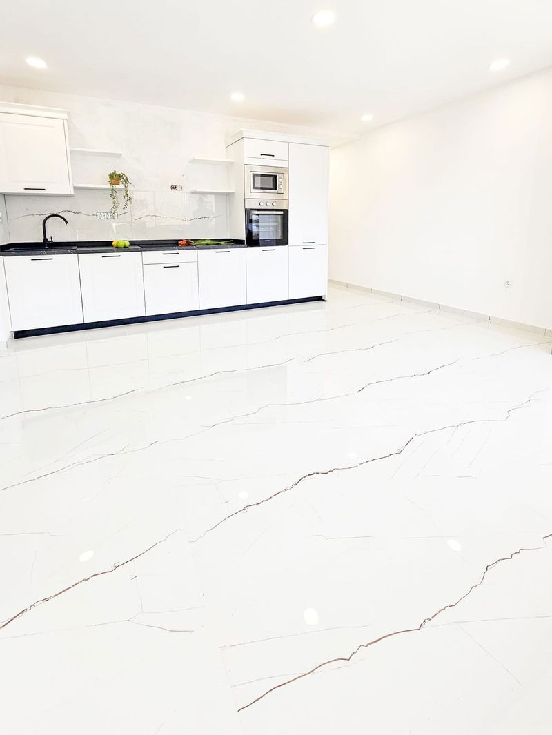 Middle Floor Apartment in Torremolinos, Costa del Sol – 2 beds – 370000 €